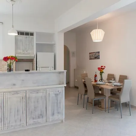 Tonia Holiday home *