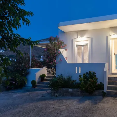 Tonia Holiday home